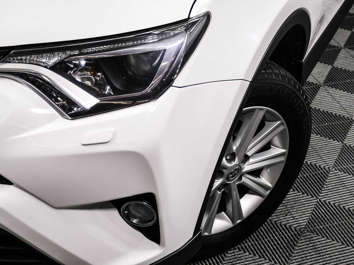 Купить Тойота Рав4, 2017, 168 947 км.. Фото: #12