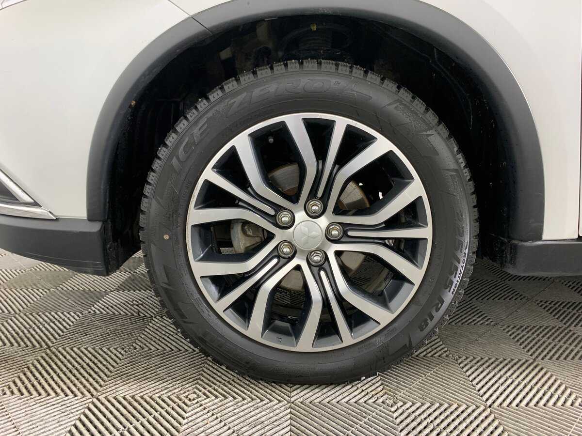 Купить Mitsubishi Outlander, 2016, 162 078 км.. Фото: #8