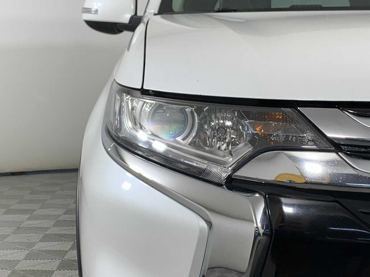 Купить Mitsubishi Outlander, 2016, 162 078 км.. Фото: #9