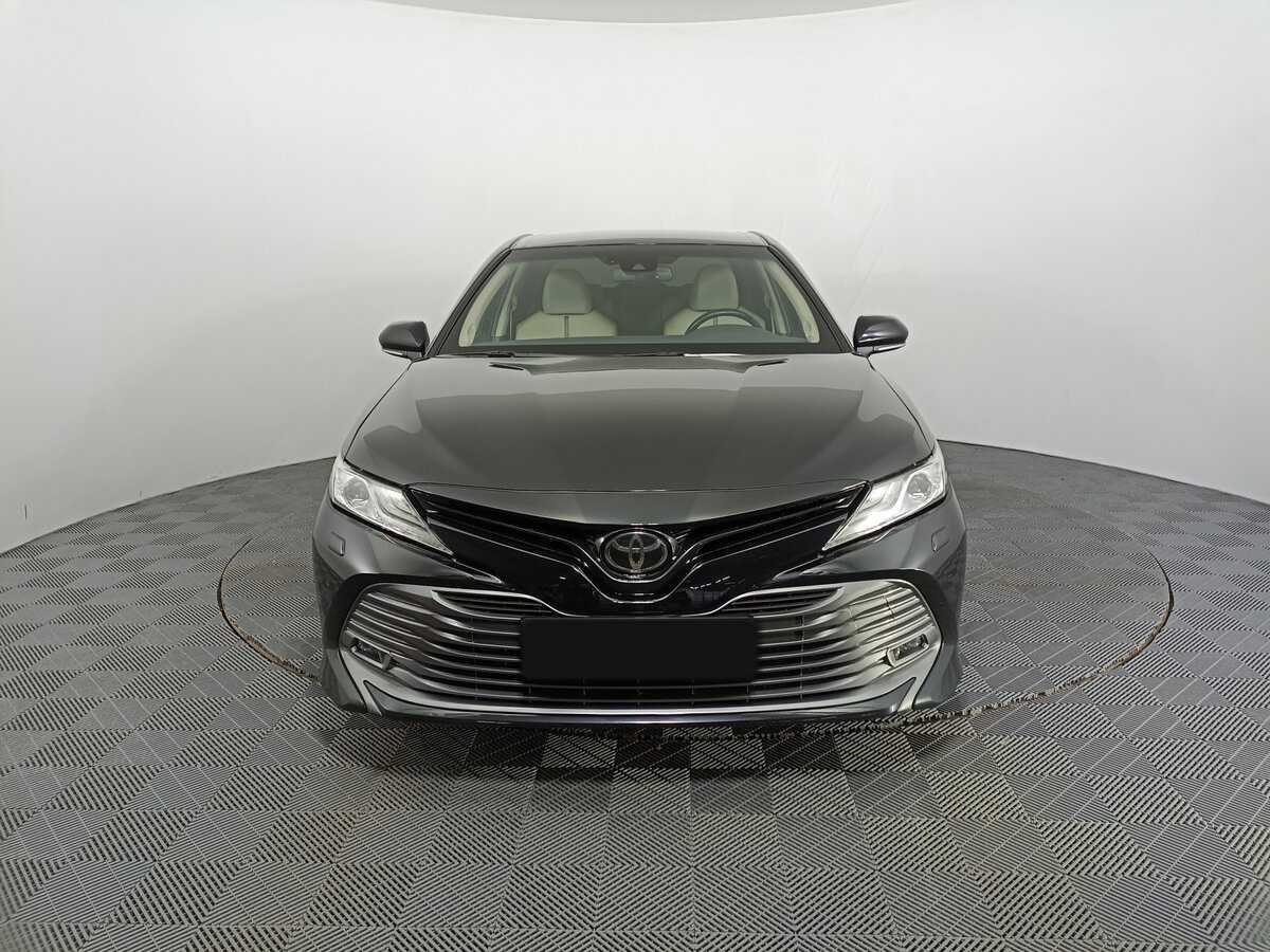 Купить Toyota Camry, 2020, 131 587 км.. Фото: #1