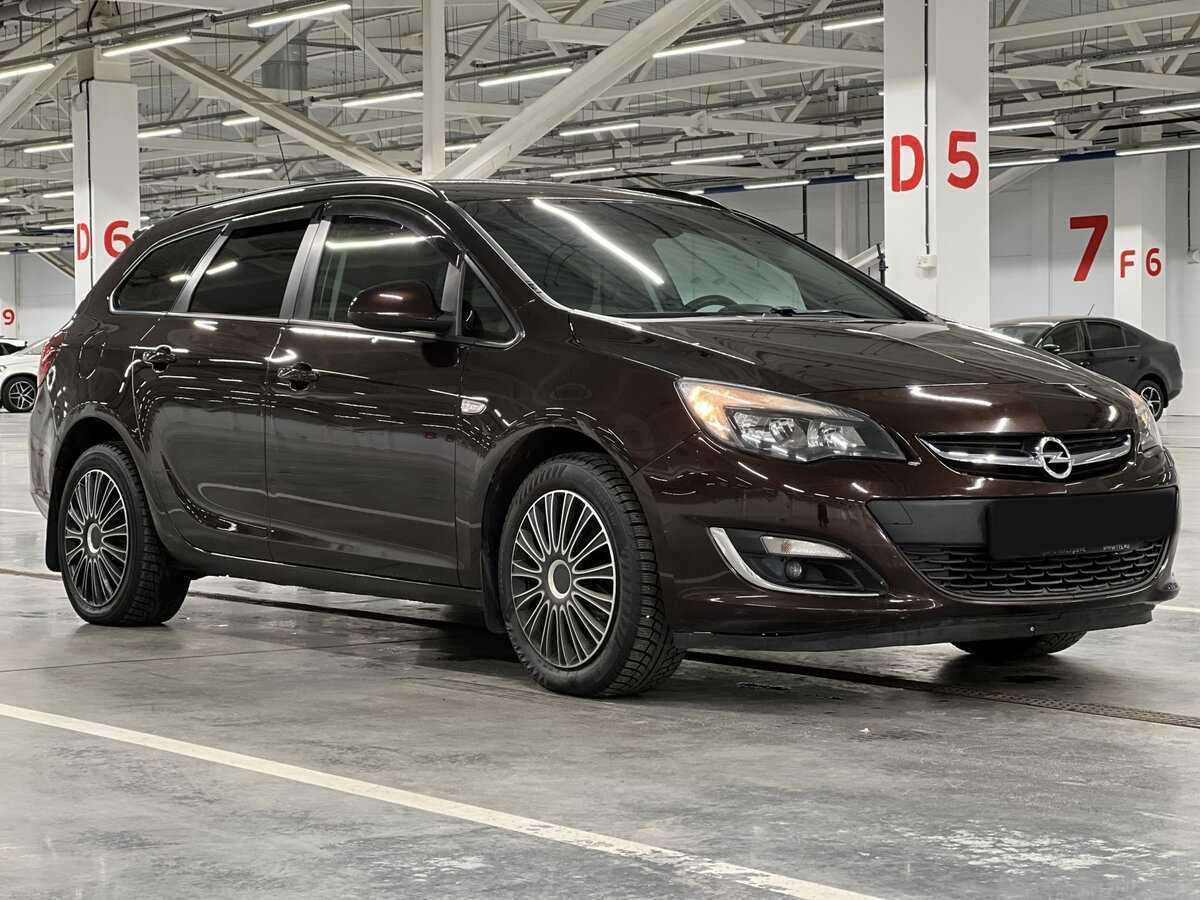 Купить Опель Астра, 2013, 137 218 км.. Фото: #2