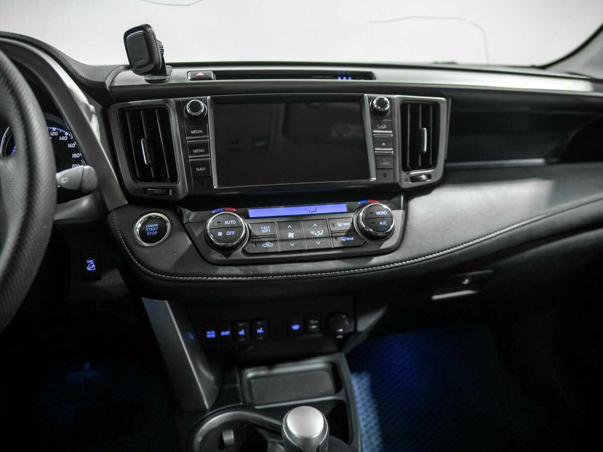 Купить Toyota RAV4, 2017, 199 071 км.. Фото: #10