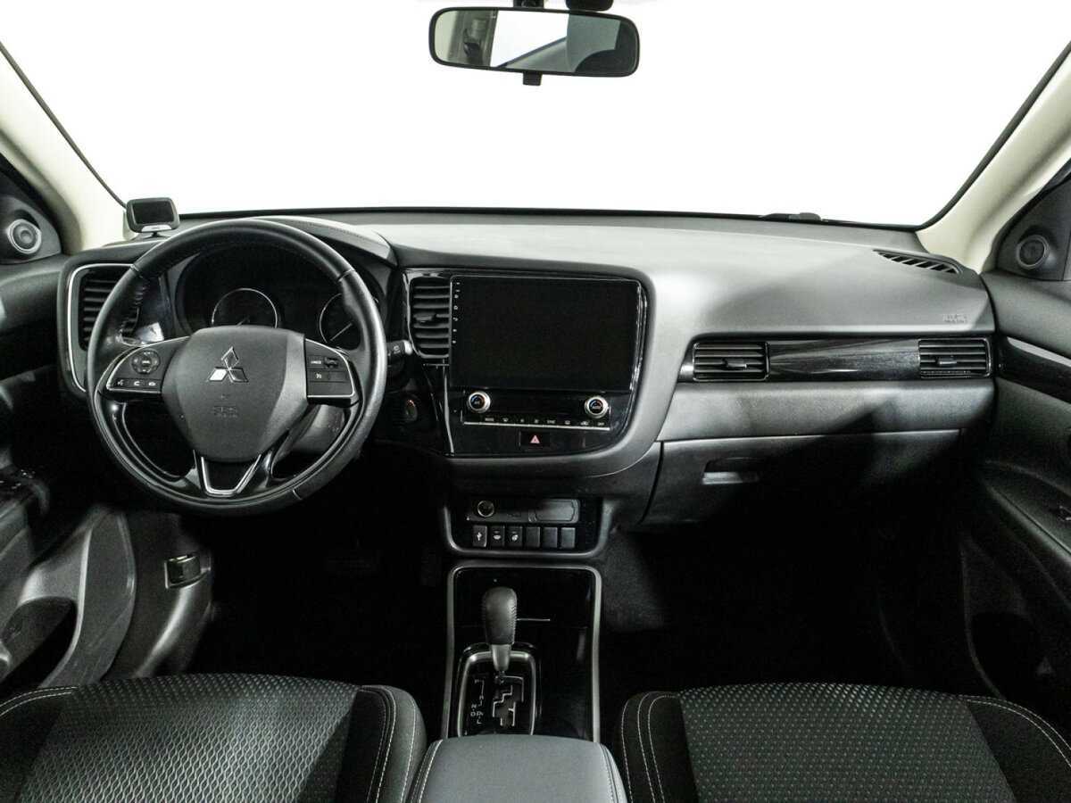 Купить Mitsubishi Outlander, 2021, 94 384 км.. Фото: #11