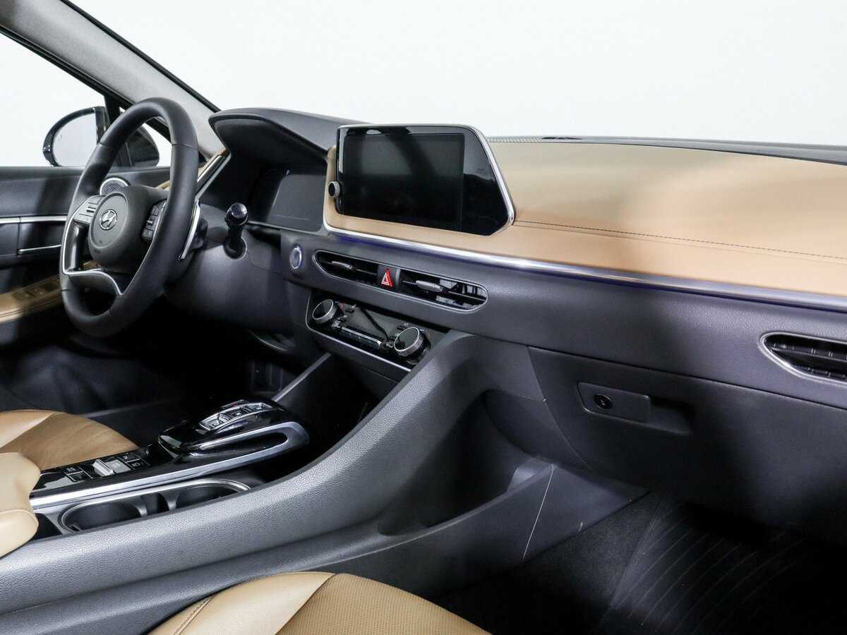 Купить Hyundai Sonata, 2020, 81 096 км.. Фото: #8