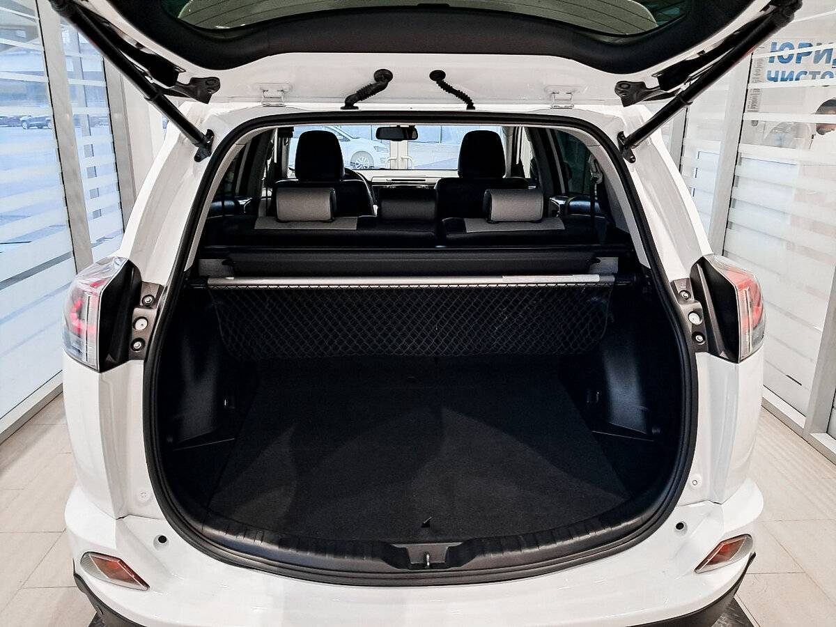 Купить Тойота Рав4, 2016, 165 703 км.. Фото: #9