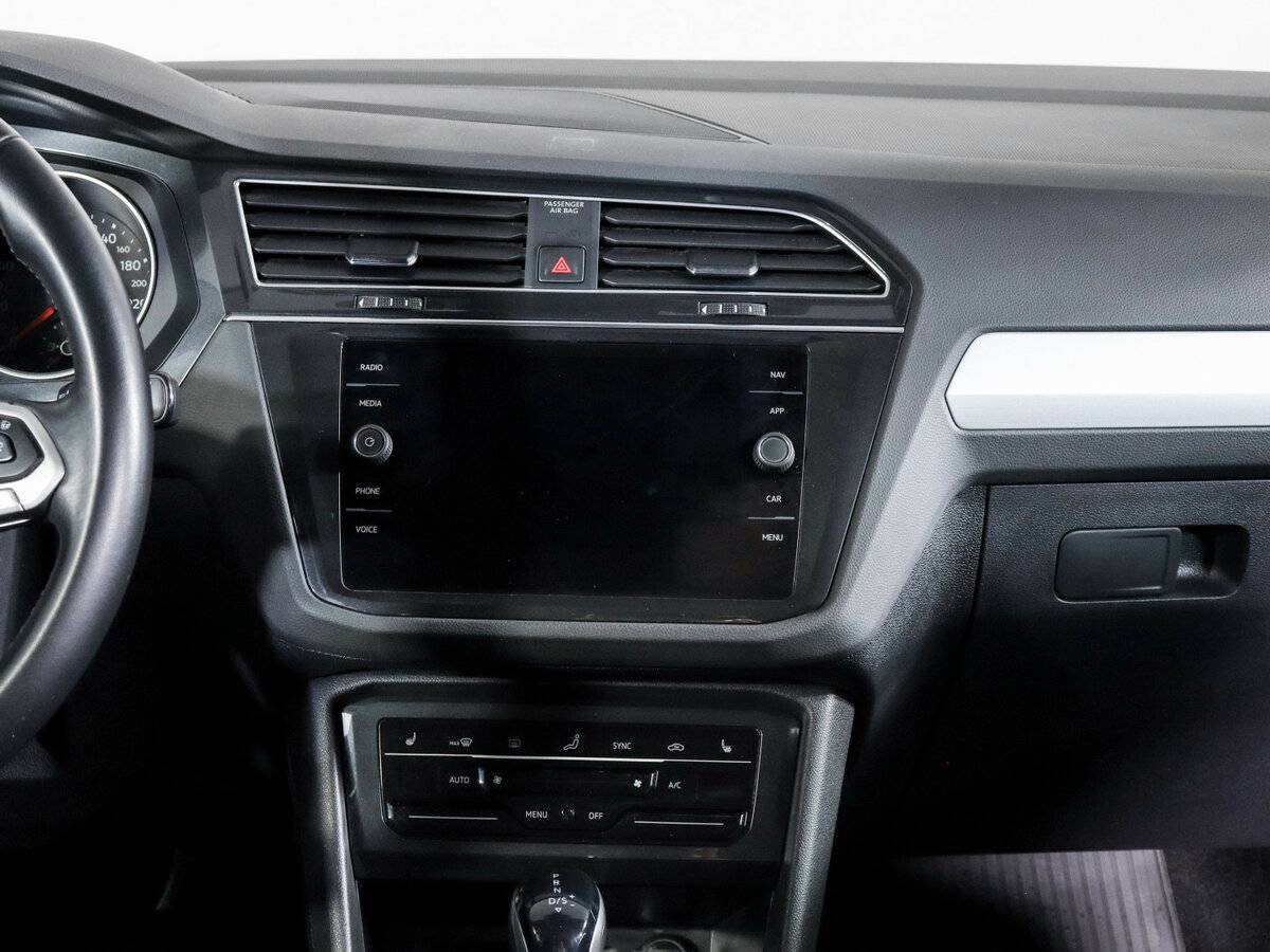 Купить Volkswagen Tiguan, 2021, 22 196 км.. Фото: #12