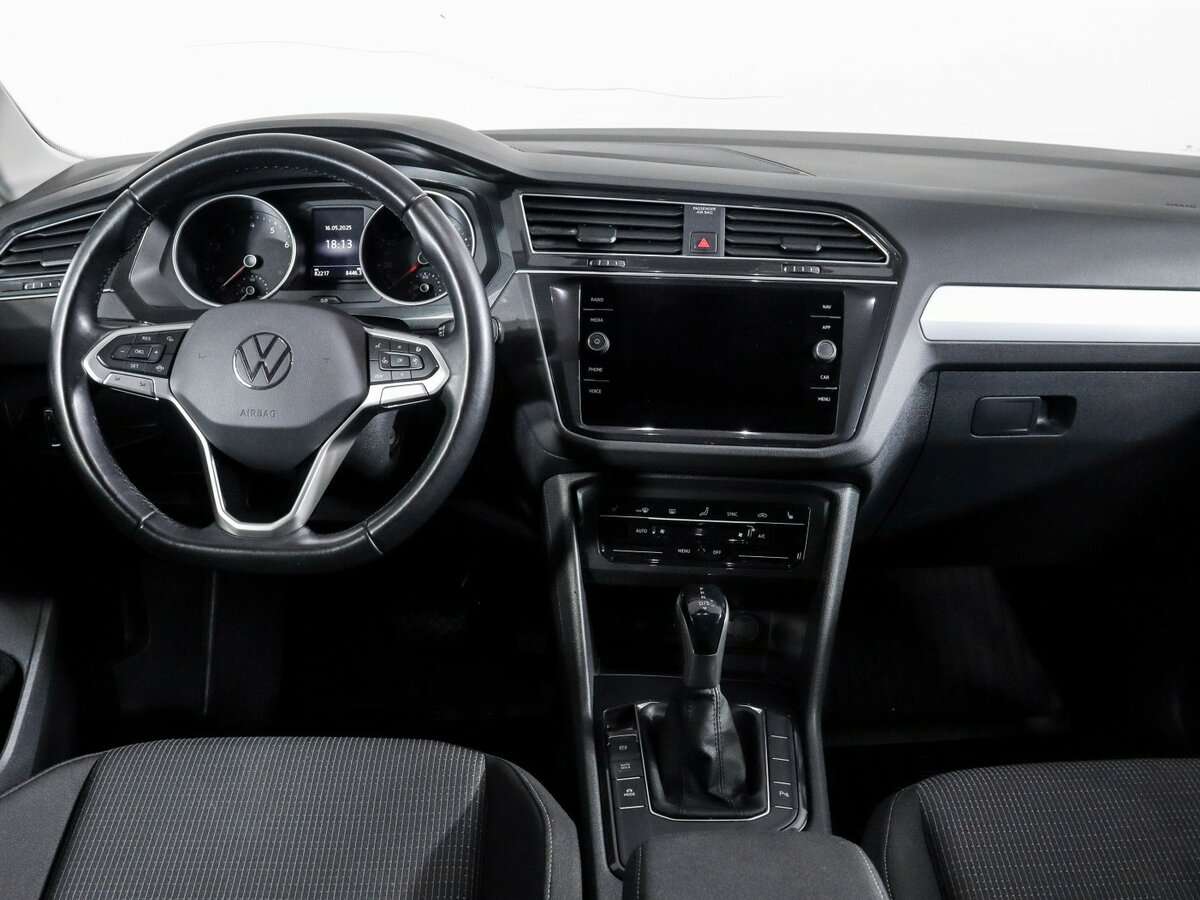 Купить Volkswagen Tiguan, 2021, 82 216 км.. Фото: #8