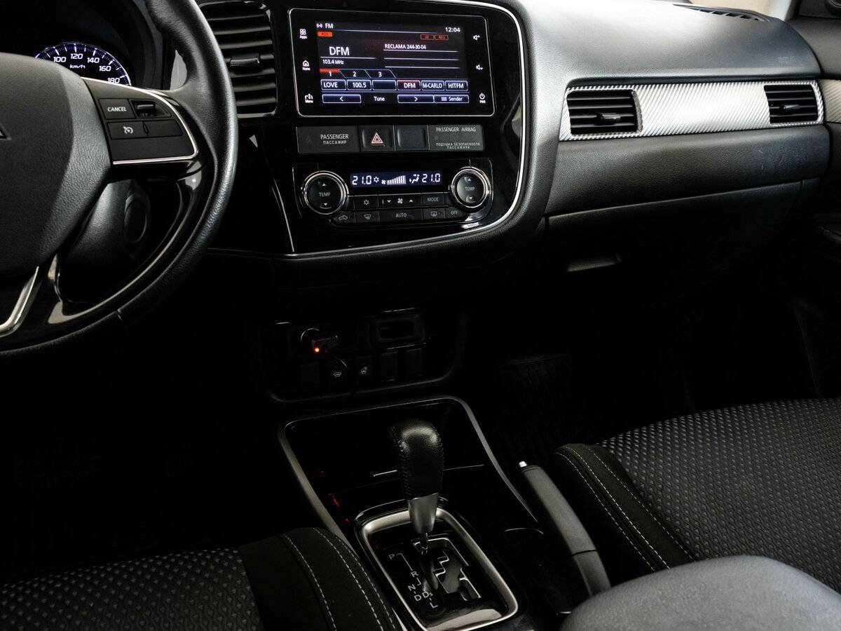 Купить Mitsubishi Outlander, 2018, 112 633 км.. Фото: #10