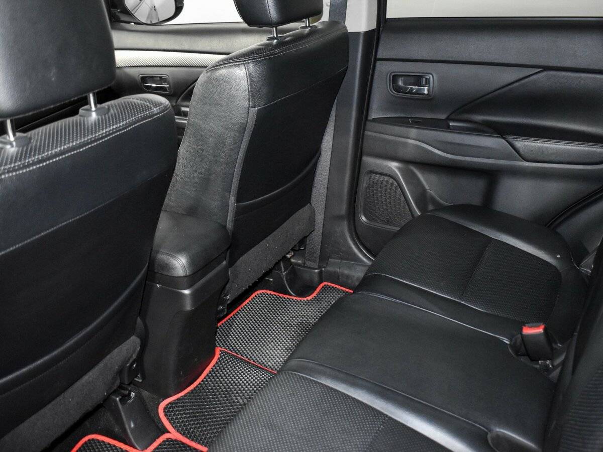 Купить Mitsubishi Outlander, 2014, 160 067 км.. Фото: #10