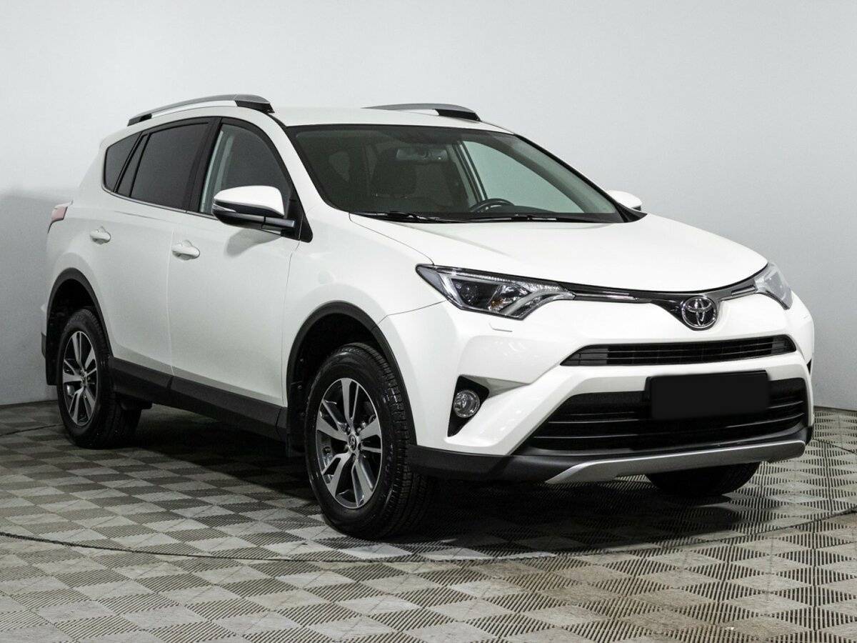 Купить Toyota RAV4, 2017, 43 541 км.. Фото: #2