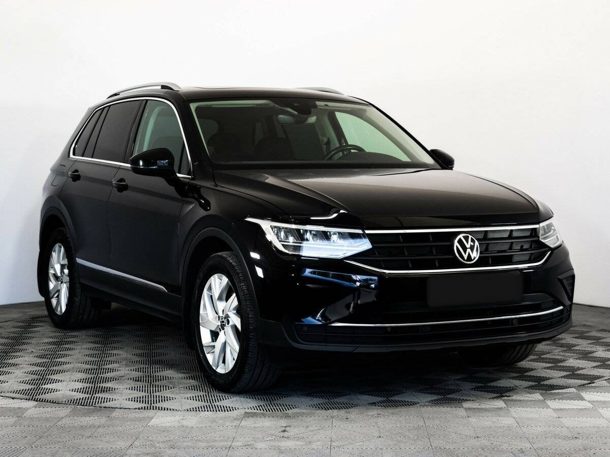 Купить Volkswagen Tiguan, 2021, 102 567 км.. Фото: #1