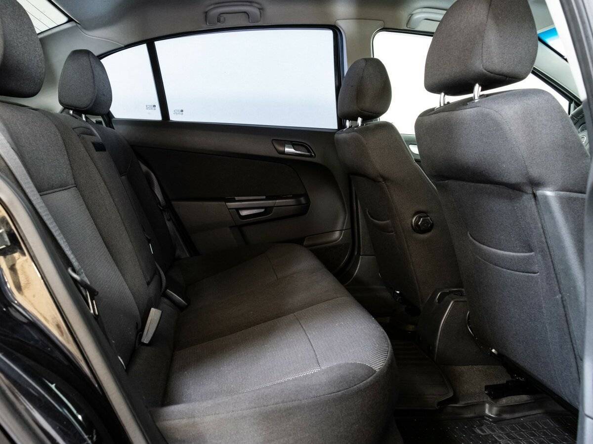 Купить Опель Астра, 2014, 181 102 км.. Фото: #13