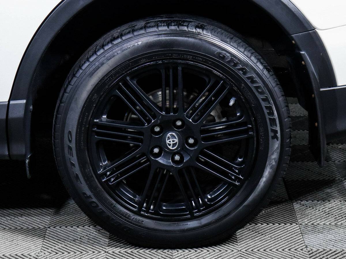 Купить Toyota RAV4, 2017, 59 900 км.. Фото: #11