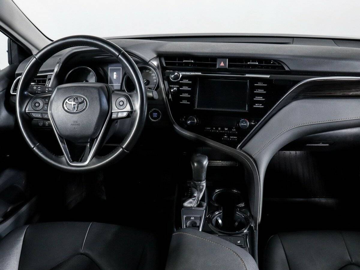 Купить Toyota Camry, 2019, 48 256 км.. Фото: #9