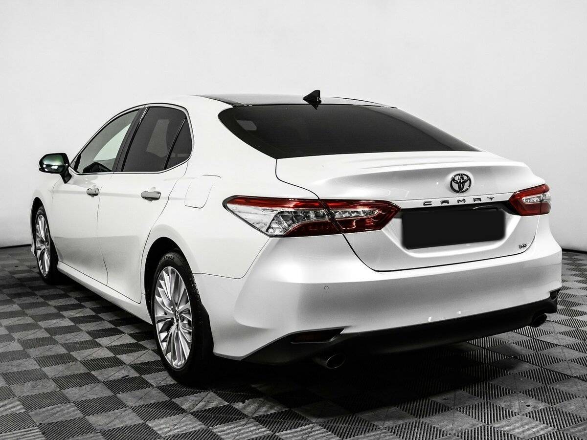 Купить Toyota Camry, 2019, 193 937 км.. Фото: #6