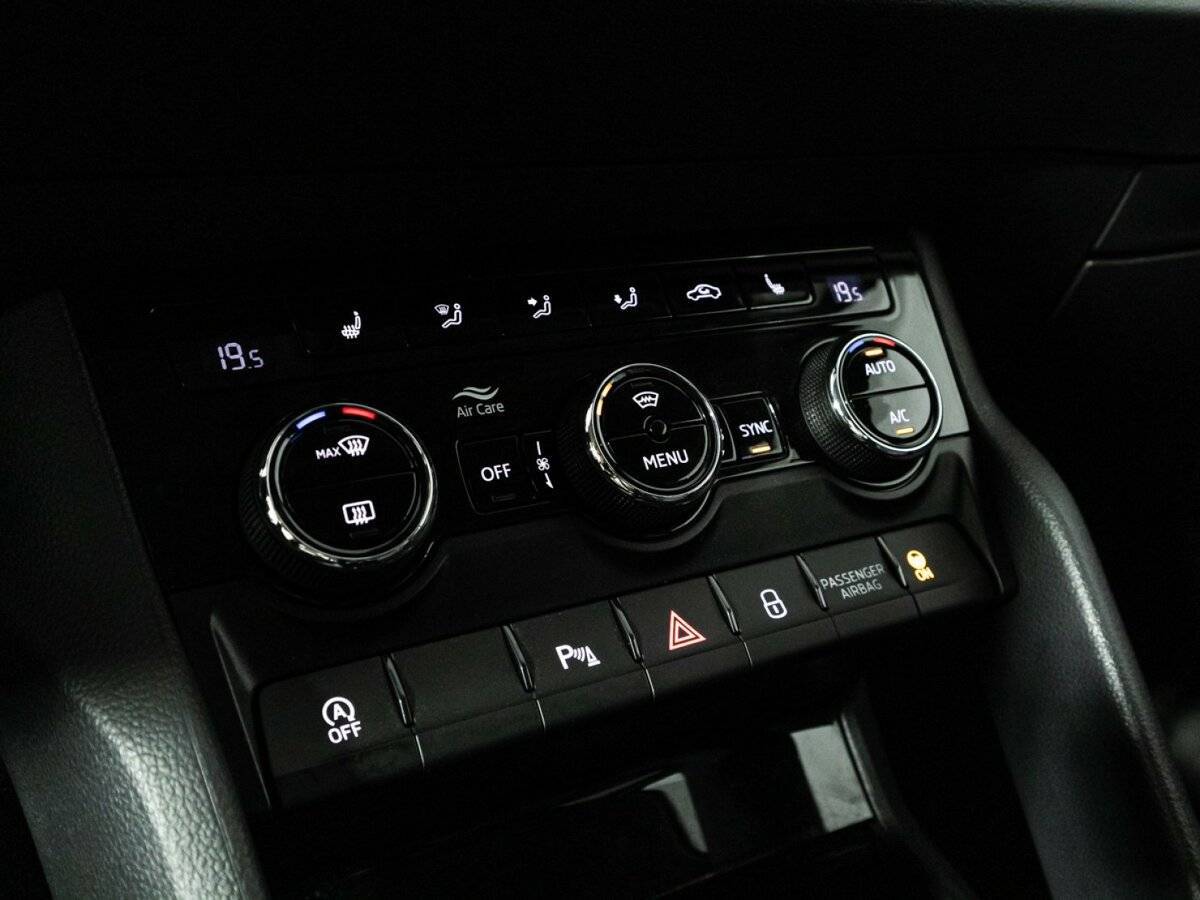 Купить Skoda Karoq, 2021, 82 783 км.. Фото: #14