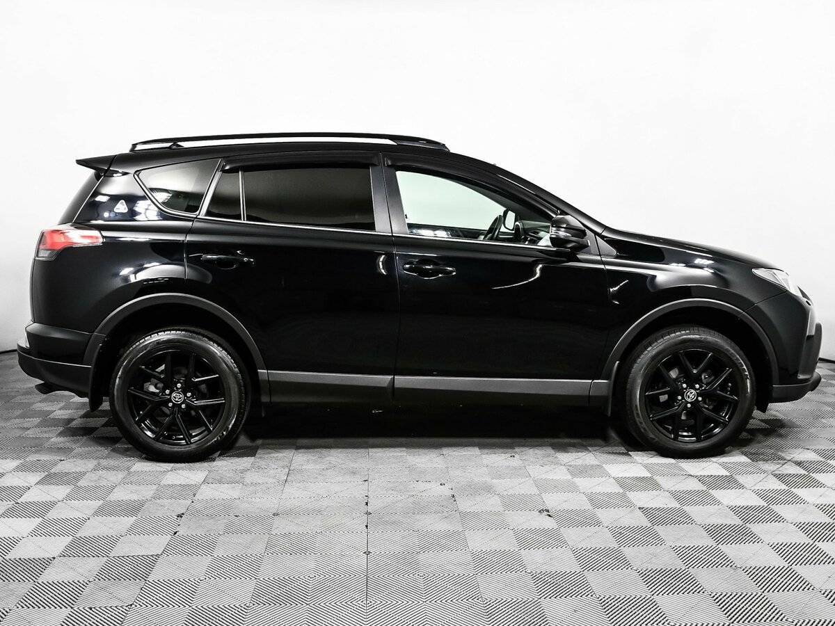 Купить Toyota RAV4, 2019, 40 636 км.. Фото: #3