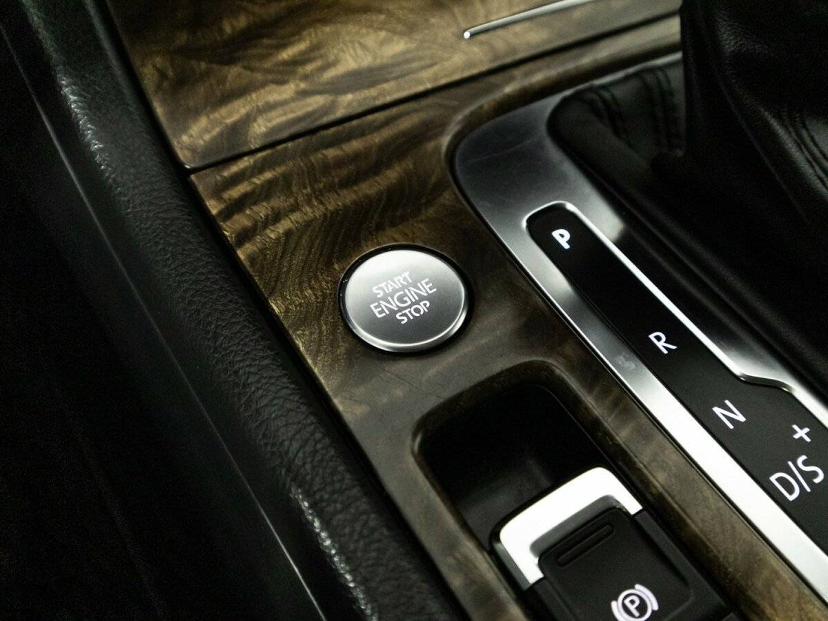 Купить Volkswagen Touareg, 2015, 187 303 км.. Фото: #21