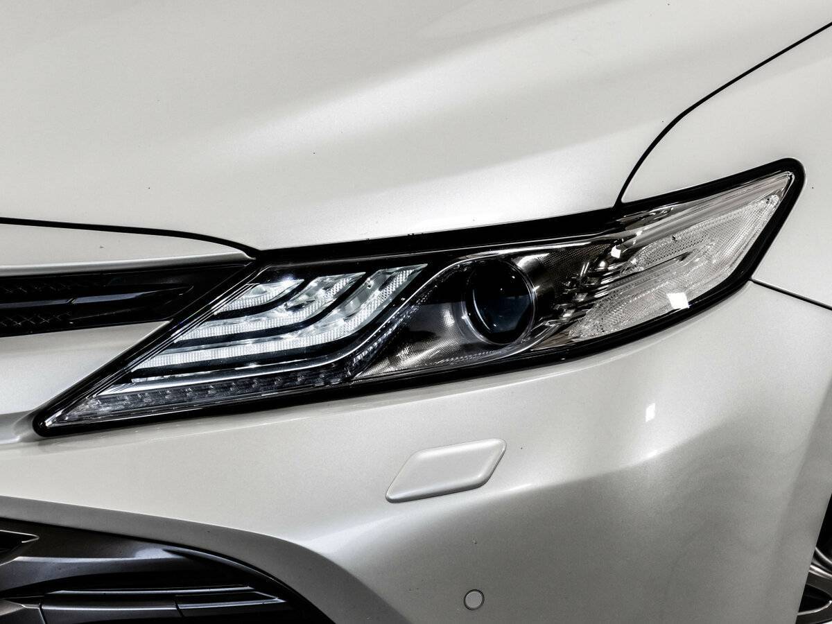 Купить Toyota Camry, 2018, 91 818 км.. Фото: #8