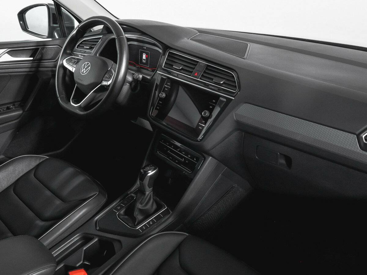 Купить Volkswagen Tiguan, 2021, 96 259 км.. Фото: #8