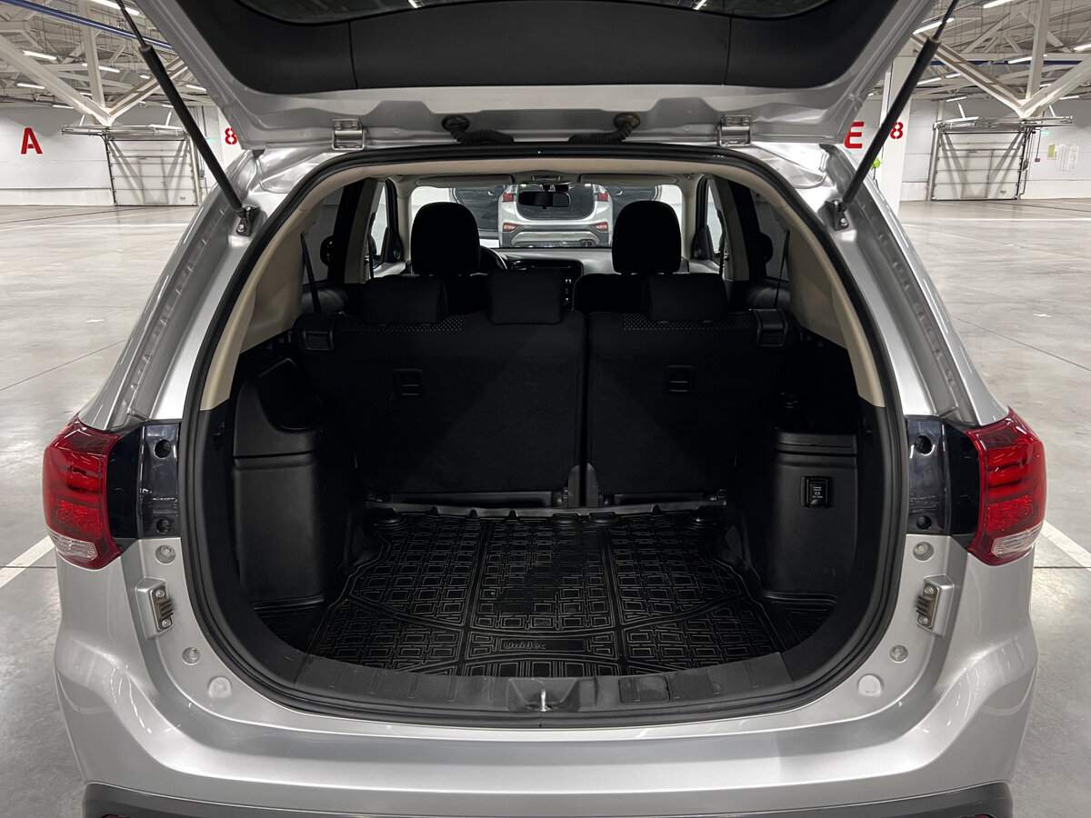 Купить Mitsubishi Outlander, 2017, 107 670 км.. Фото: #9