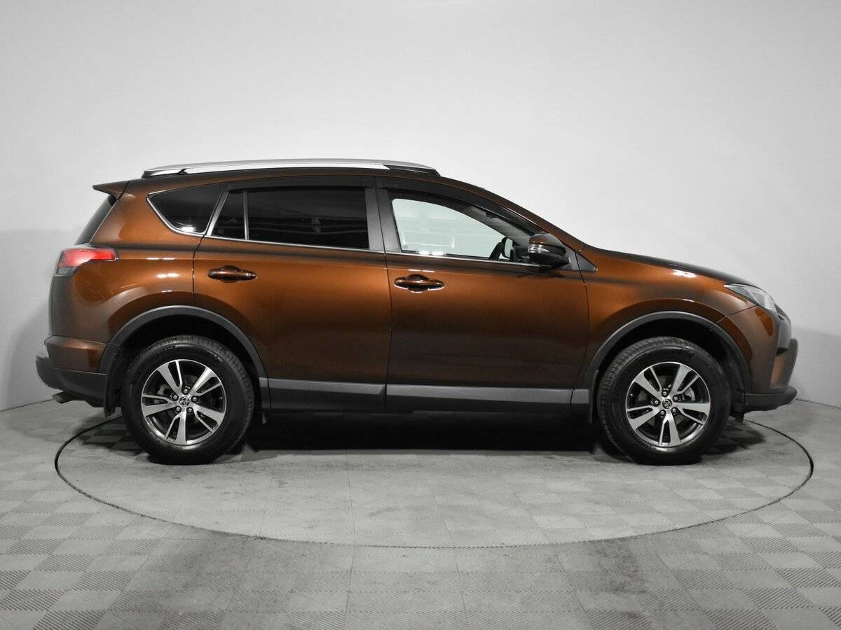 Купить Тойота Рав4, 2017, 143 286 км.. Фото: #4