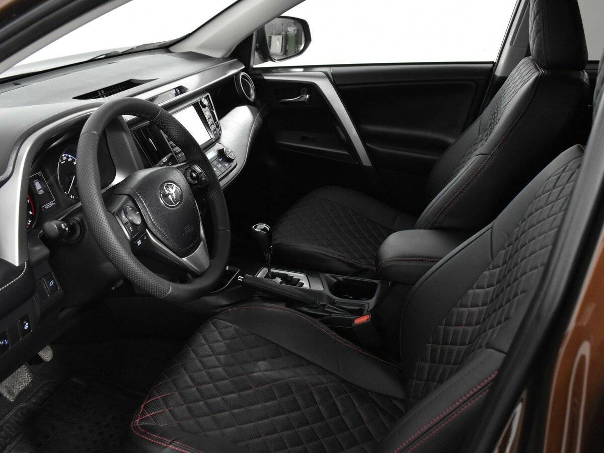 Купить Тойота Рав4, 2017, 143 286 км.. Фото: #11