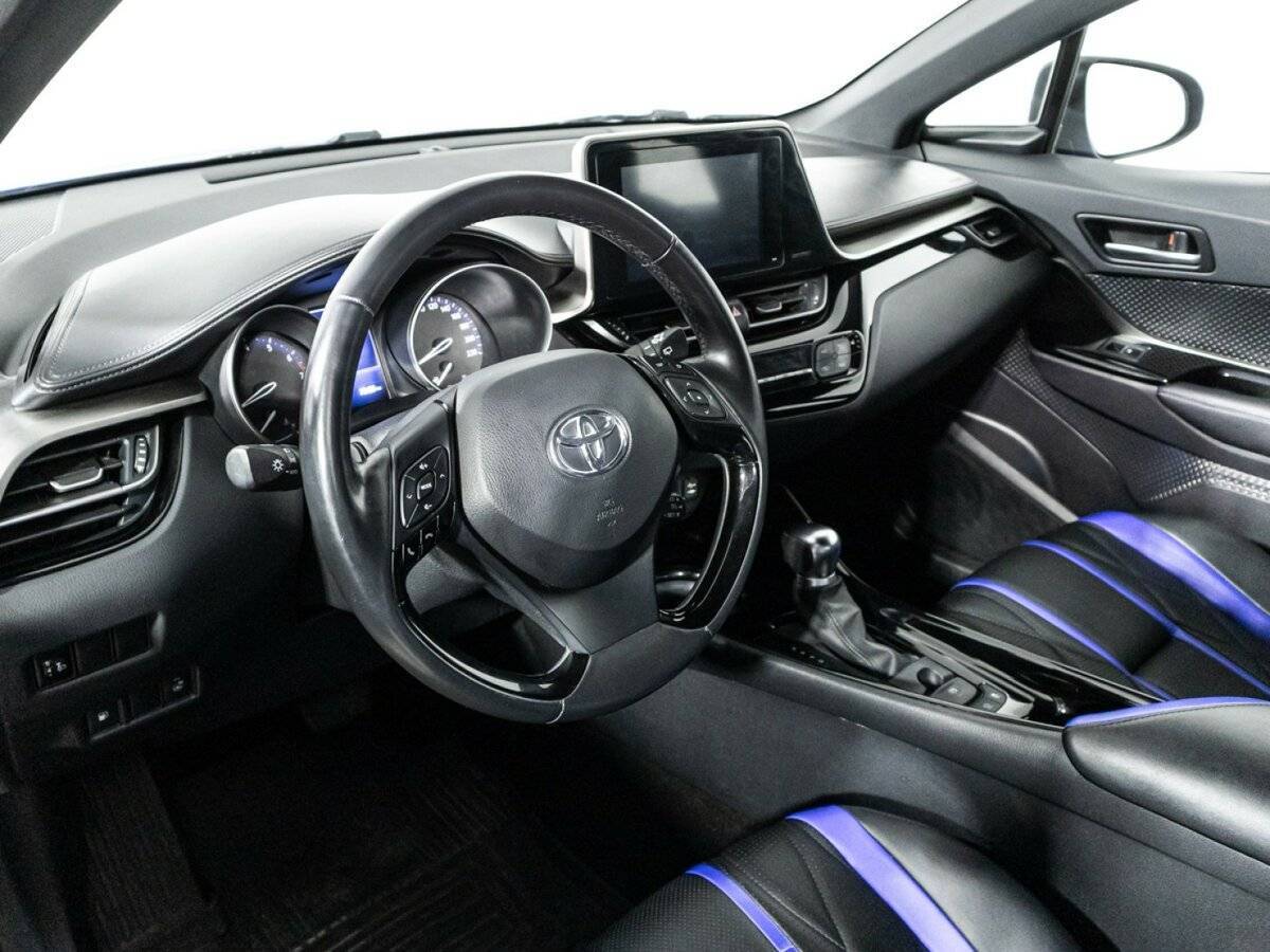 Купить Toyota C-HR, 2019, 78 486 км.. Фото: #10
