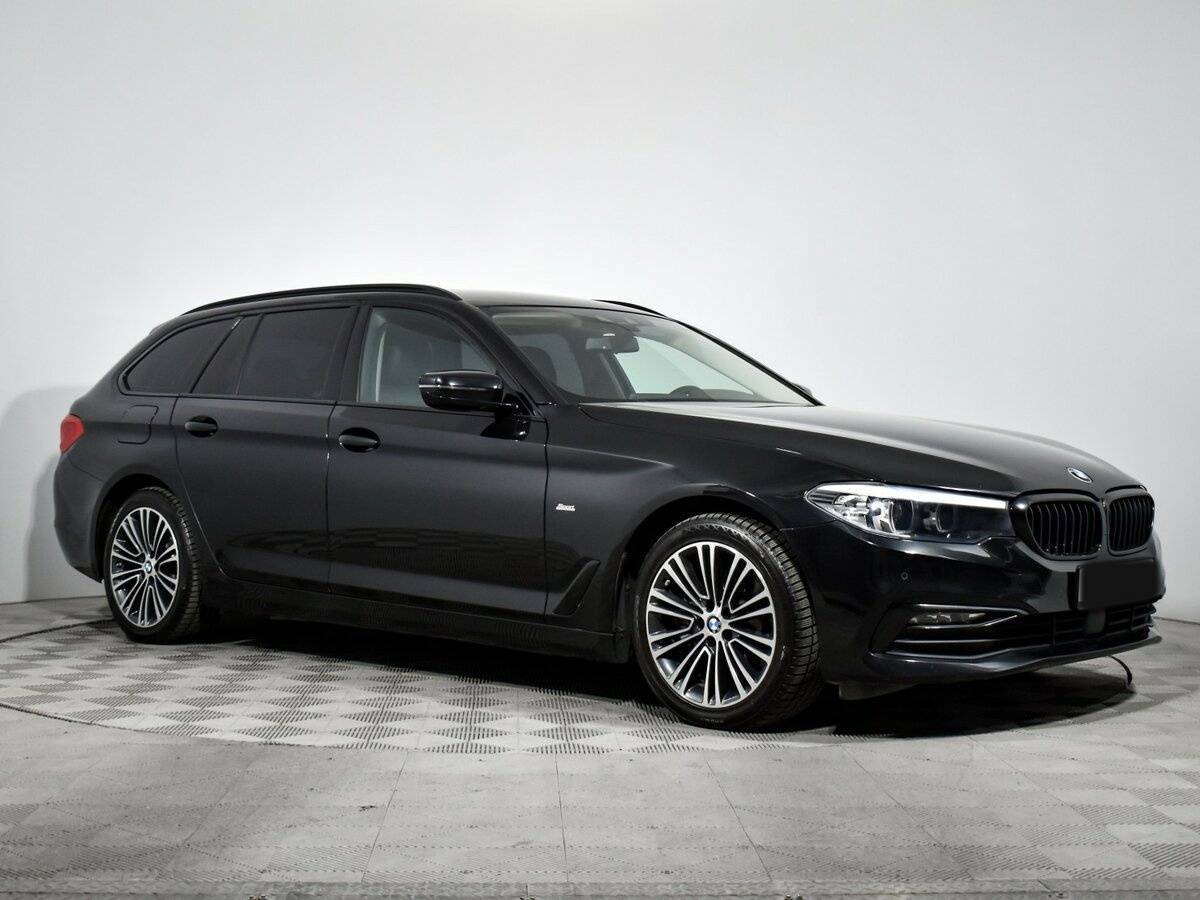 Купить BMW 5 серии, 2017, 118 260 км.. Фото: #2