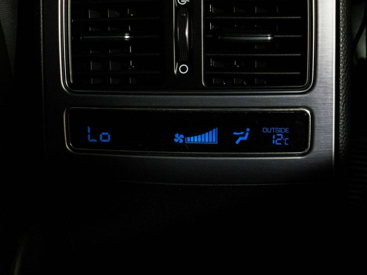 Купить Hyundai Equus, 2015, 165 400 км.. Фото: #23