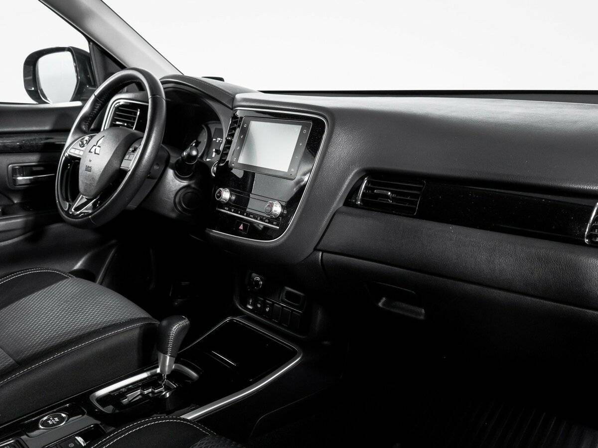 Купить Mitsubishi Outlander, 2021, 88 000 км.. Фото: #8