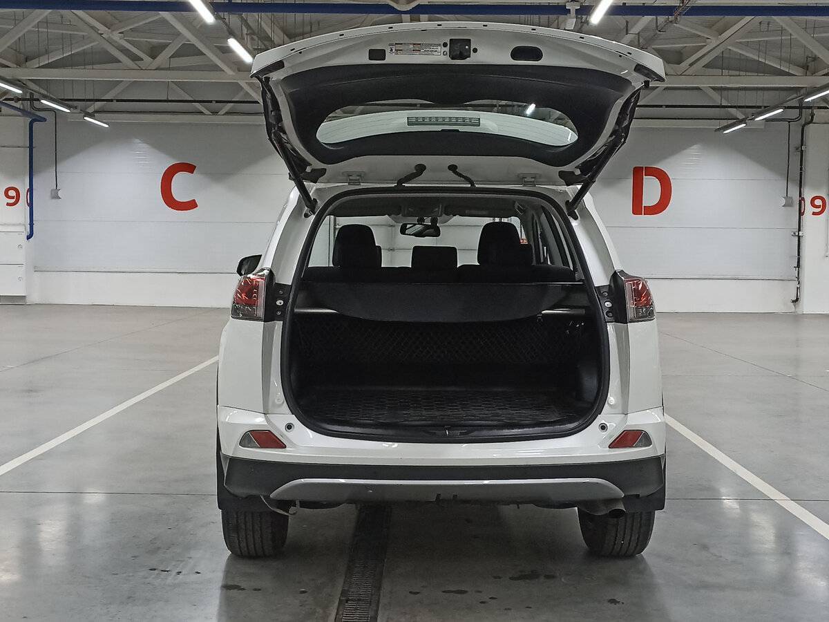 Купить Тойота Рав4, 2017, 209 526 км.. Фото: #9