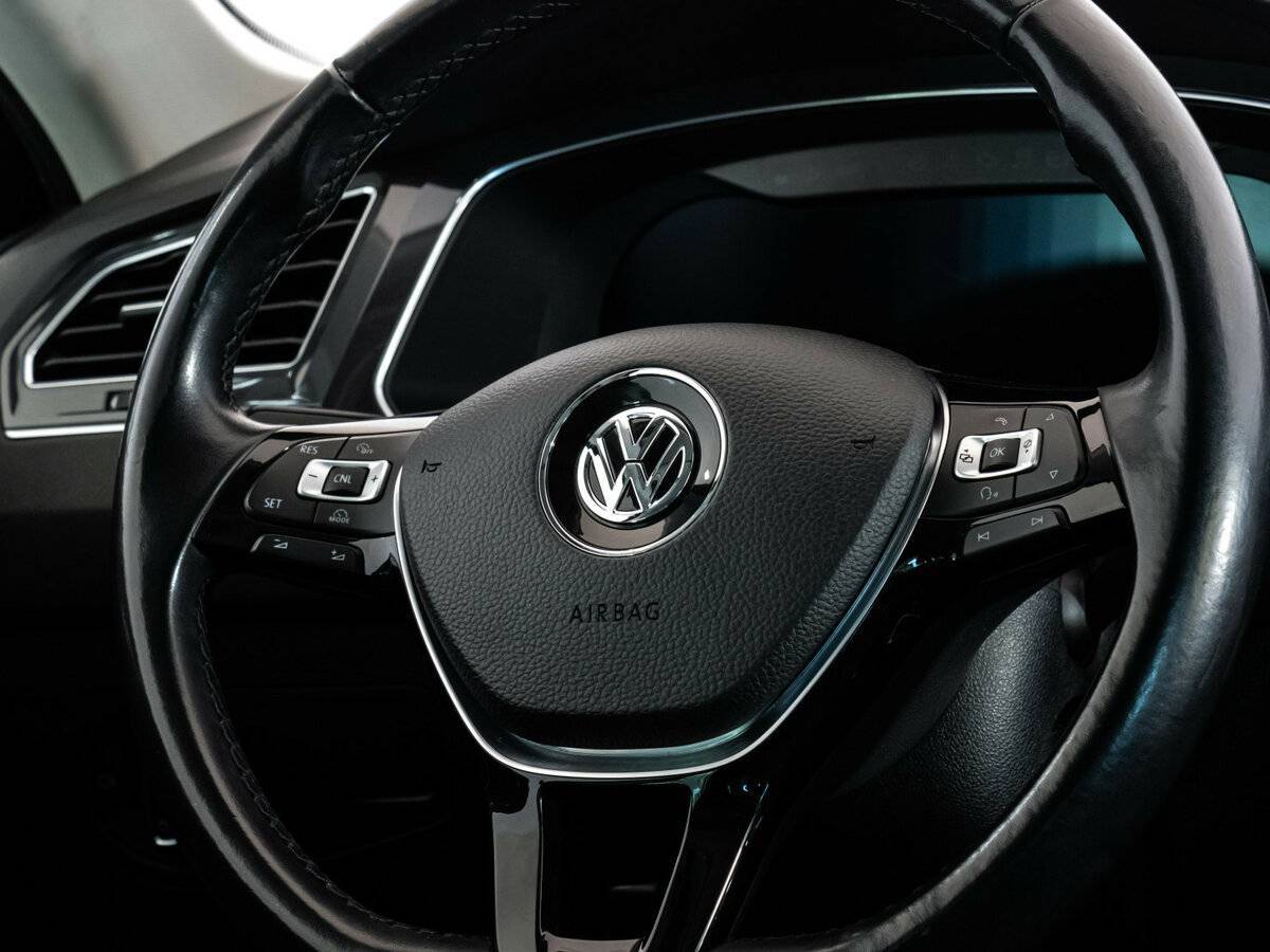 Купить Volkswagen Tiguan, 2018, 84 709 км.. Фото: #11