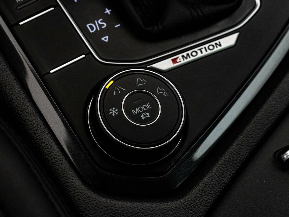 Купить Volkswagen Tiguan, 2018, 84 709 км.. Фото: #14