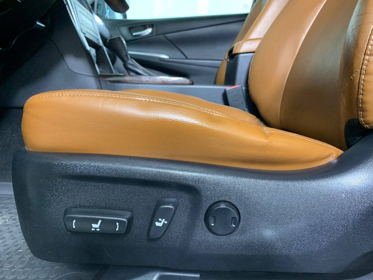 Купить Тойота Камри, 2017, 156 296 км.. Фото: #15