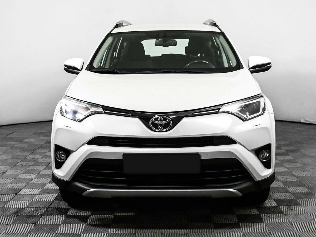 Купить Toyota RAV4, 2017, 118 617 км.. Фото: #1
