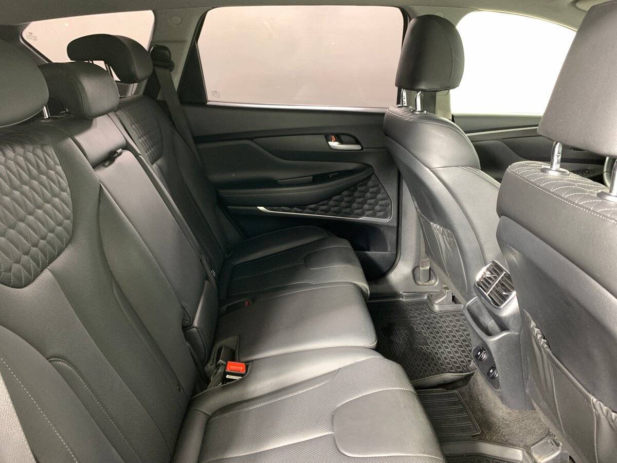 Купить Hyundai Santa Fe, 2019, 59 002 км.. Фото: #16