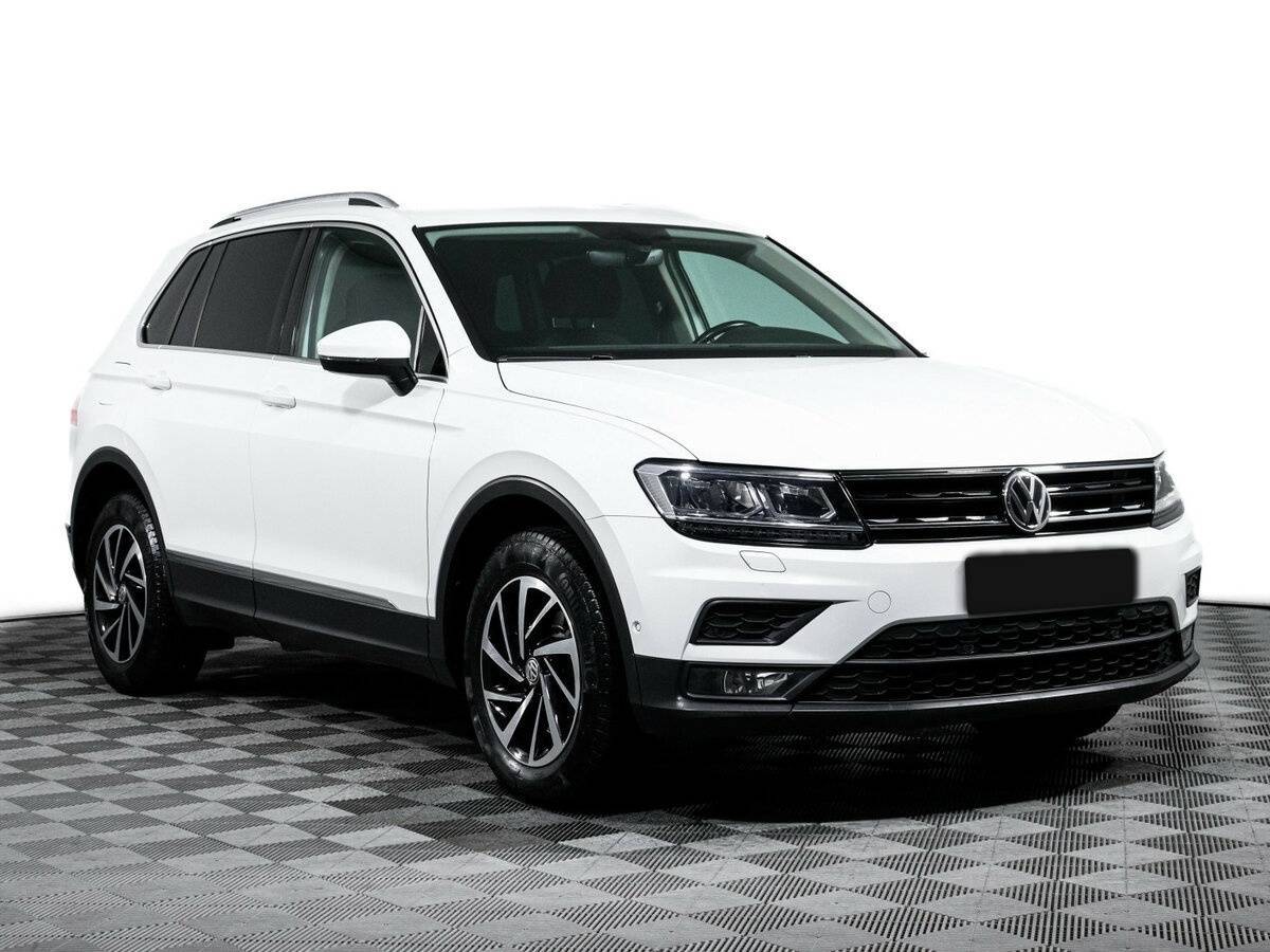 Купить Volkswagen Tiguan, 2018, 63 742 км.. Фото: #2