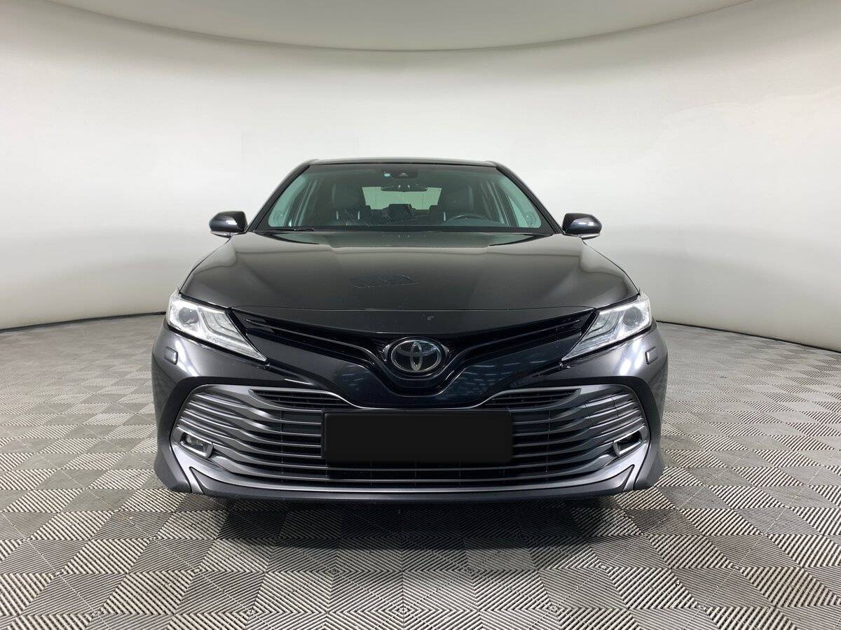 Купить Toyota Camry, 2018, 129 654 км.. Фото: #1