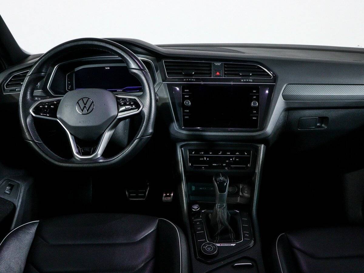 Купить Volkswagen Tiguan, 2021, 43 254 км.. Фото: #11