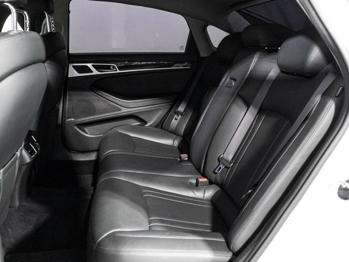 Купить Hyundai Genesis, 2015, 226 614 км.. Фото: #9