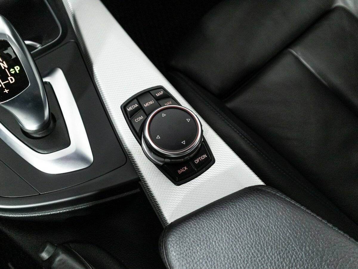 Купить BMW 3 серии, 2018, 85 826 км.. Фото: #17