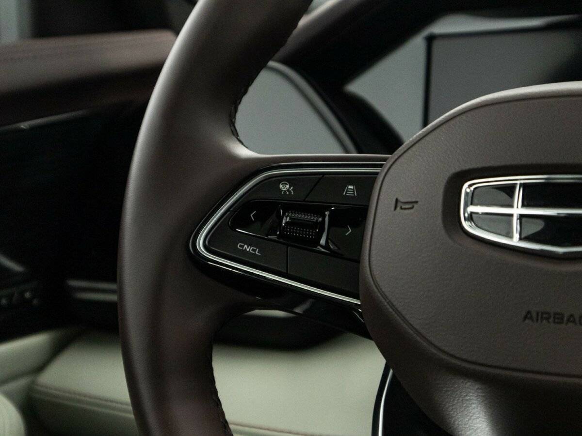 Купить Geely Monjaro, 2023, 61 378 км.. Фото: #24