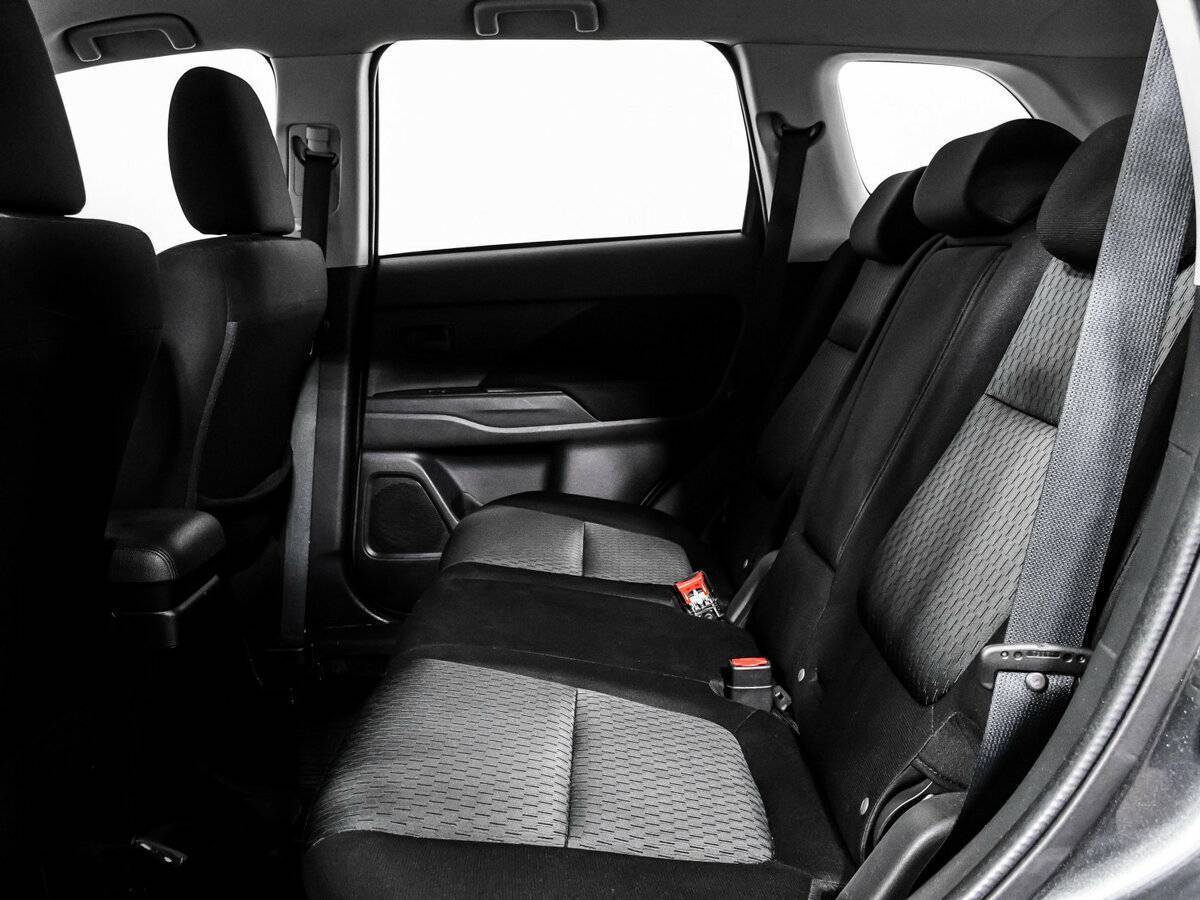 Купить Mitsubishi Outlander, 2015, 93 766 км.. Фото: #11