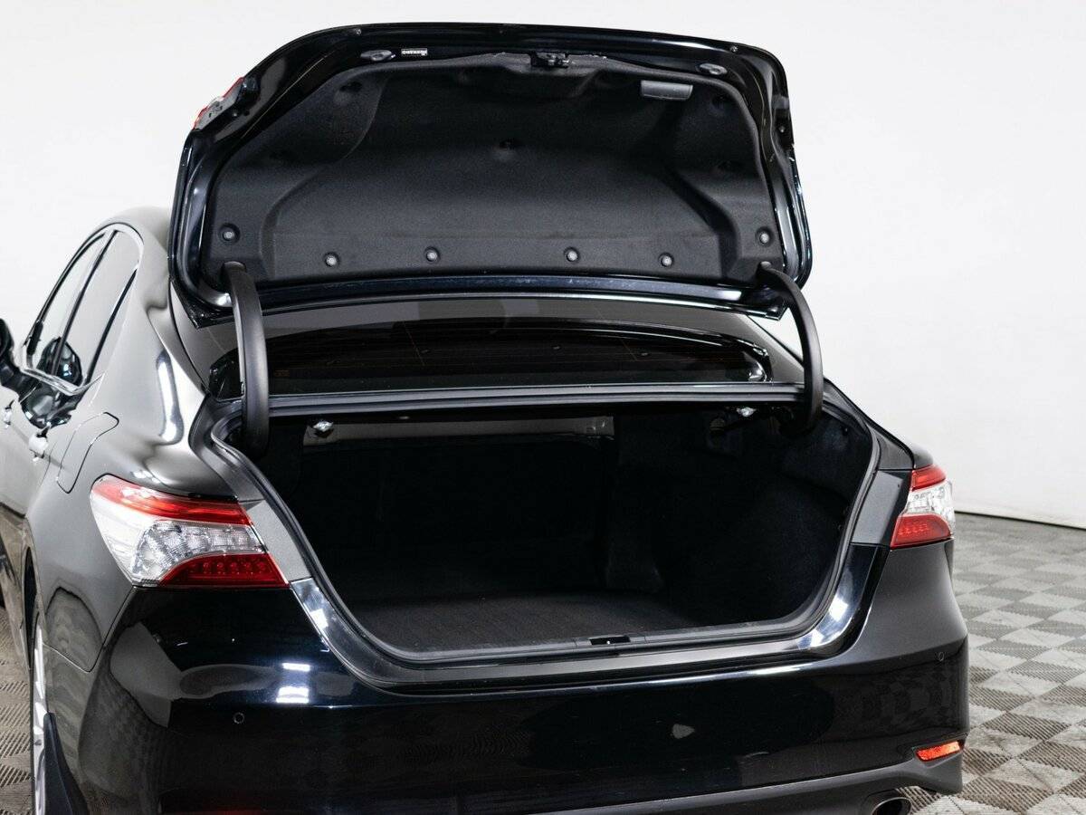 Купить Toyota Camry, 2020, 94 378 км.. Фото: #8