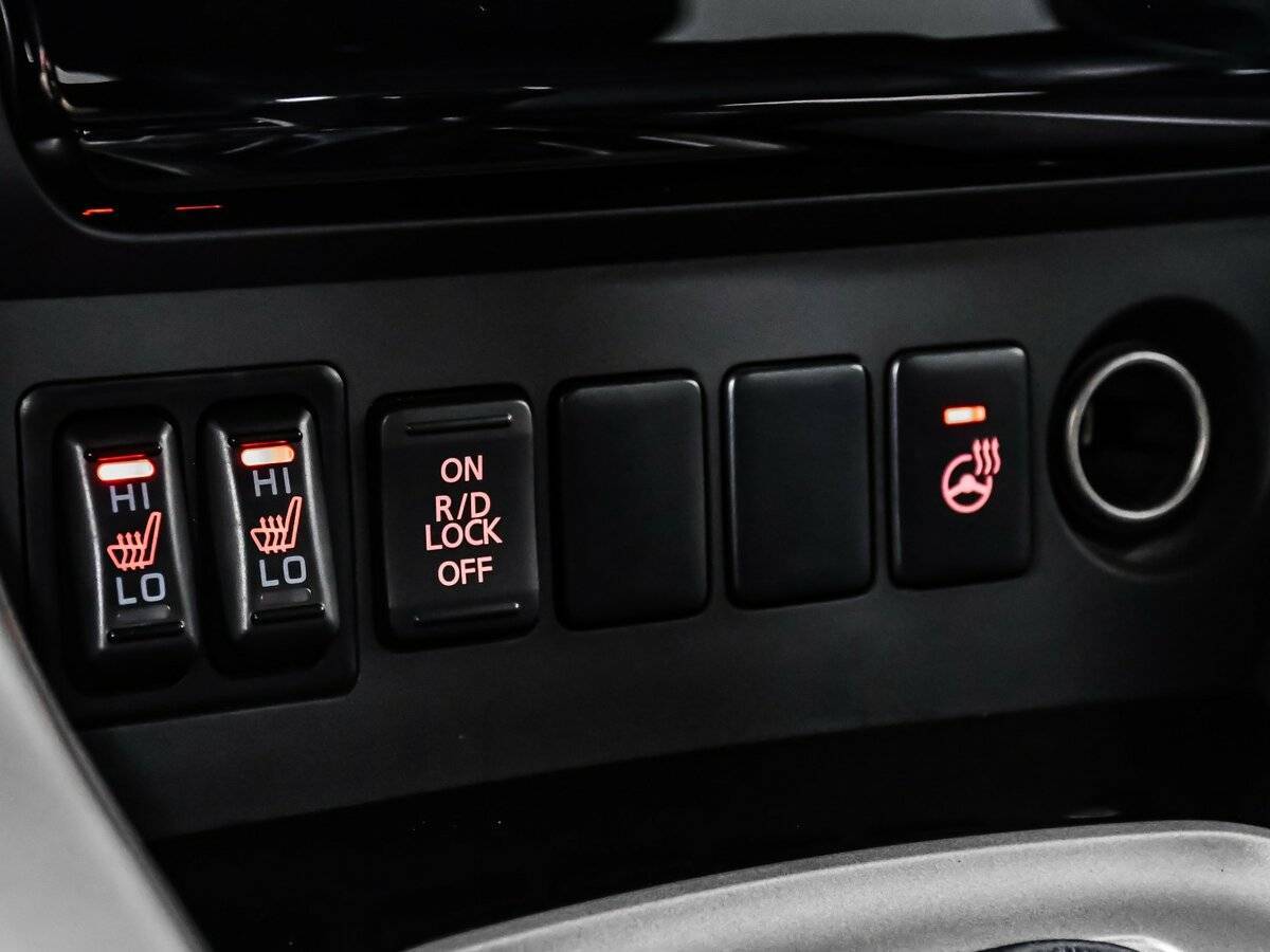 Купить Mitsubishi Pajero Sport, 2017, 138 833 км.. Фото: #21