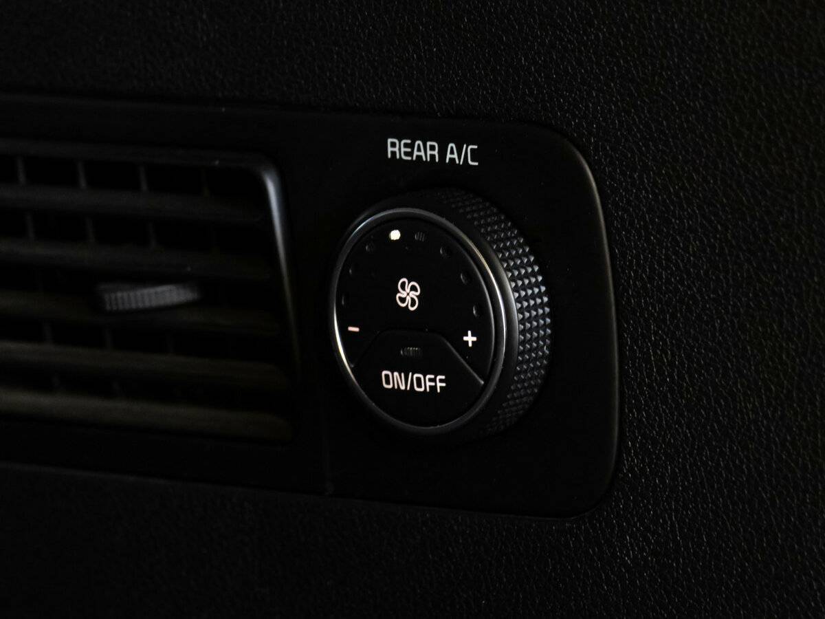 Купить Kia Sorento, 2015, 85 610 км.. Фото: #17