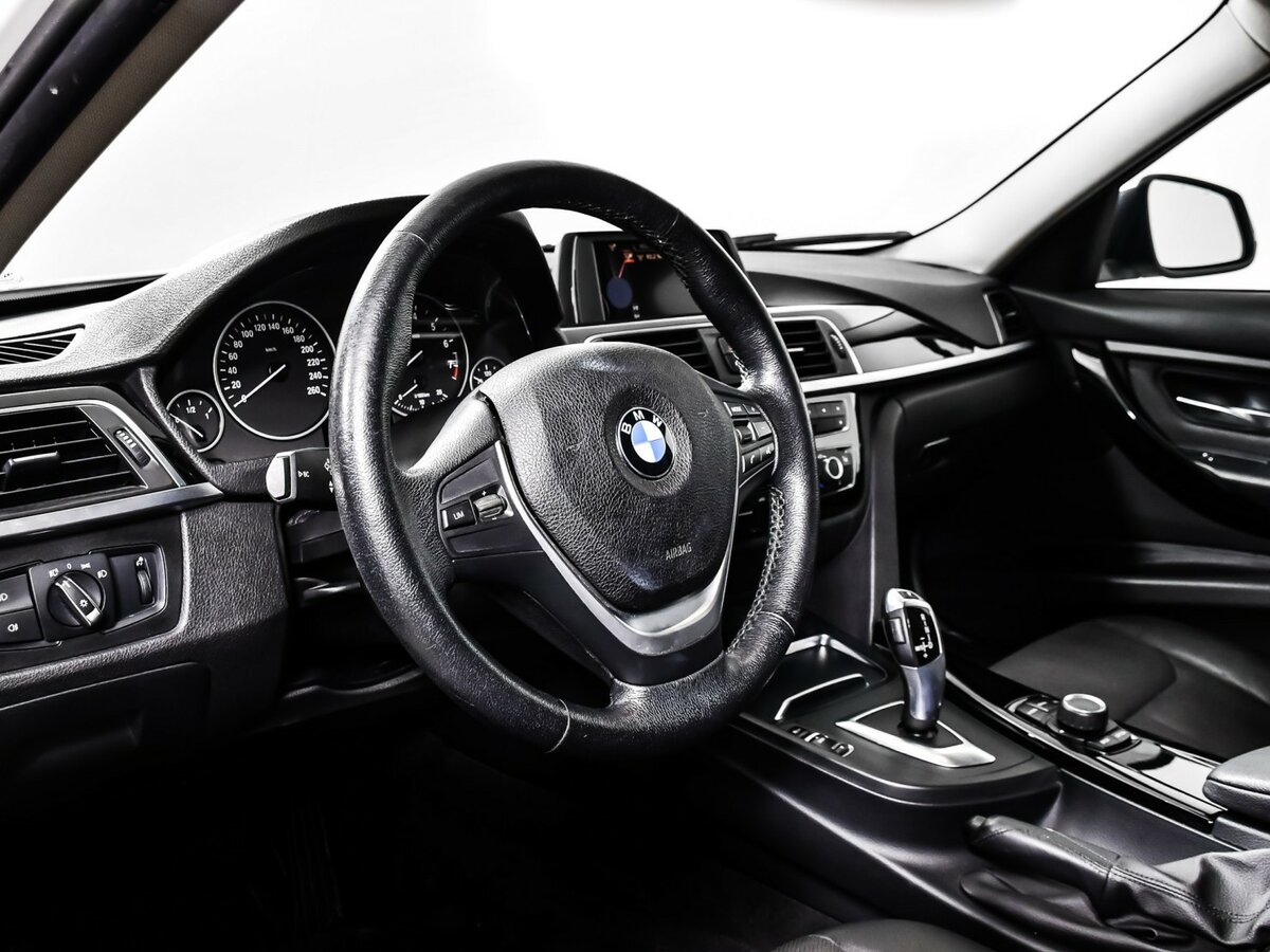 Купить BMW 3 серии, 2017, 101 755 км.. Фото: #12