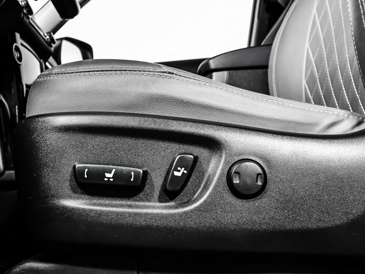 Купить Toyota Land Cruiser Prado, 2013, 175 000 км.. Фото: #10