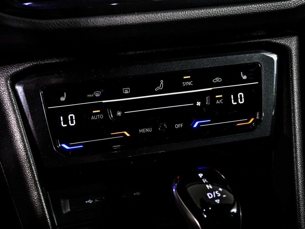 Купить Volkswagen Tiguan, 2020, 88 900 км.. Фото: #18